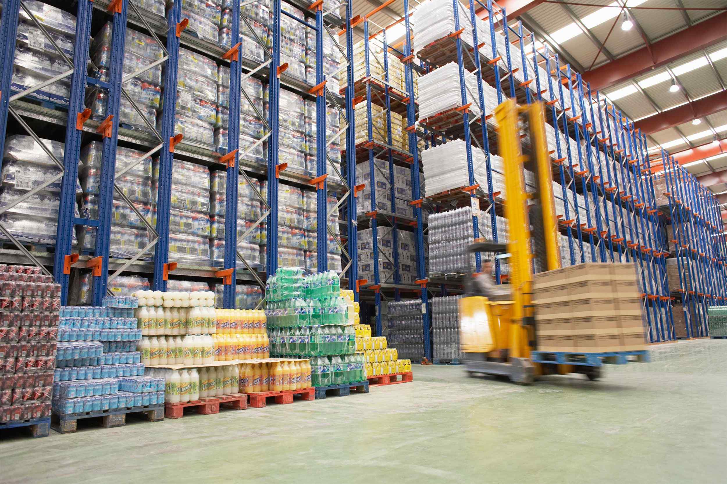https://product39.saitebihostingi.ge/wp-content/uploads/2015/09/Warehouse-and-lifter.jpg